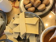 -月圆火锅(宁海东路二店)