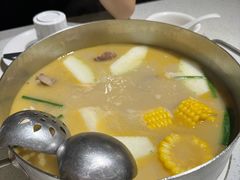 -肥仔文澳门猪骨煲(南京西路店)