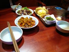 -窄巷子陕菜馆·地道陕西菜(粉巷店)