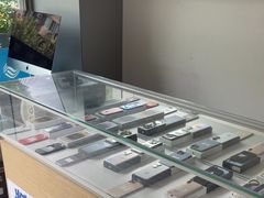 -极速修苹果华为手机维修服务中心(南泉大厦店)