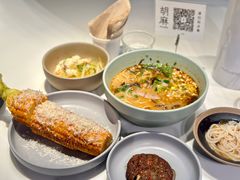 小锅米线-胡麻(静安嘉里店)