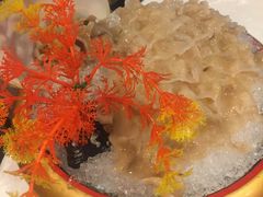 -鲜入围煮花胶鸡海鲜火锅