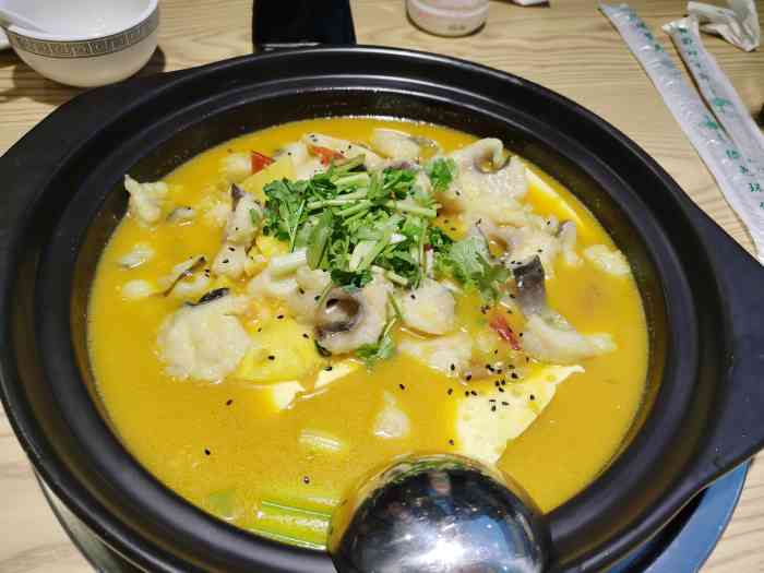 六小六鲜汤豆花鱼(开源路店)