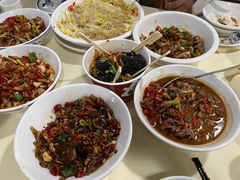 -笨罗卜浏阳菜馆(太平街店)