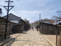 -清风小镇闯关东影视基地