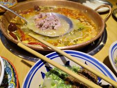 -洱火云南酸菜牛肉火锅(石景山当代商城店)