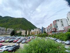 -韩妹鱼庄·泸定老字号(泸定店)