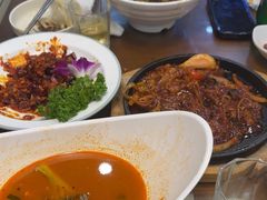 -贵宾庄炸酱面·韩式料理(高区店)