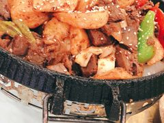 -撒拉人家.酸菜牦牛肉火锅