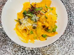 -YUE·6·西式融合餐厅(外滩六号店)