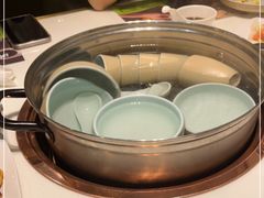 -洪氏嗨捞·猪肚鸡火锅(阳光天地店)