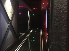 -范特西FANTASY量贩式KTV(民主广场店)