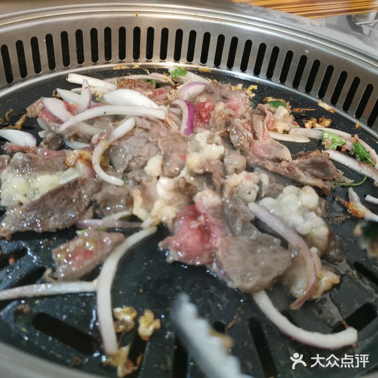 厦门的“齐齐哈尔烤肉店”