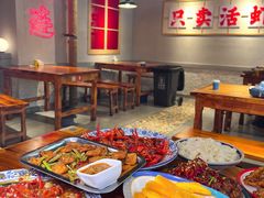 -满盆红龙虾(开发区店)