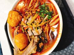 三鲜螺蛳粉-西环肥仔螺蛳粉(南宁第一分店)