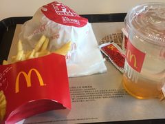 -麦当劳(哈西万达店)