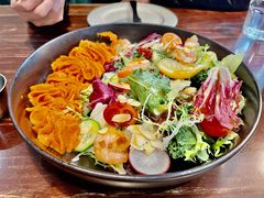 烤南瓜泥鲜虾沙拉-芭莉与彩虹西餐厅(成都合生汇店)