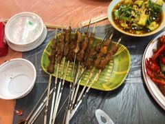 -江湖亮亮蒸虾大排档烤全羊清真(武汉总店)