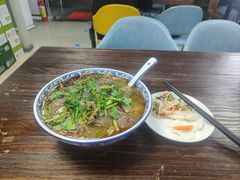 -陈记贵州遵义羊肉粉·酸汤鱼(法华镇路店)