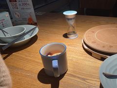 -蜜桃餐厅·伴山(湖滨商业街店)