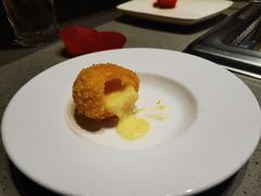 爆浆芝士球-海底捞火锅(让胡路万达店)