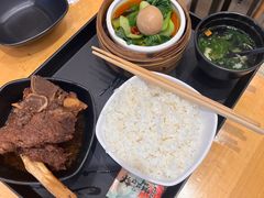 -三千粉牛肉米粉(来客茂店)