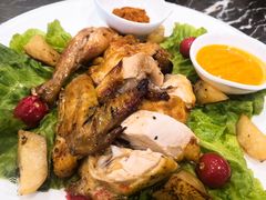 -河畔春天时尚餐厅