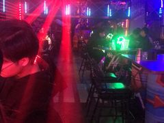 -UP嘻哈酒吧(粉巢店)