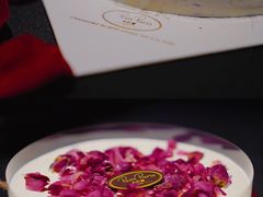 玫瑰荔枝蛋糕-PETIT PARIS 小巴黎(花园道店)
