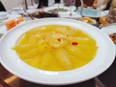 萝卜炖花胶-皓粤臻品荟·地道广东菜