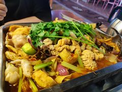 -后街佬·炭火鲜鱼杂(南城店)
