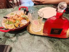 -秘密旅行Bonjour(黑金冠 江南西店)