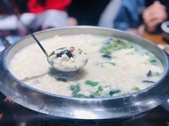 牡蛎豆腐汤-95号酱骨·一块豆腐(展春园西路店)