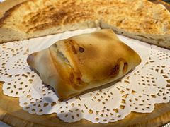 馕坑烤包子-巴扎美食·新疆菜·西域歌舞表演餐厅(新疆大厦店)