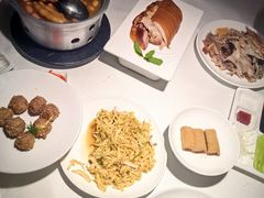 -贝勒爷·酥不腻烤鸭