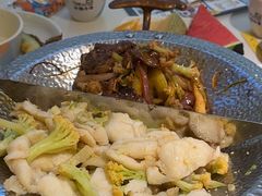 -小鱼小牛·鱼牛干锅·脆鱼火锅(世欧广场店)