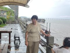 -鹰龙海畔度假酒店(咸祥店)