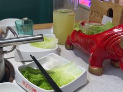 -浪里寻·臻牛养生牛肉火锅(方圆荟店)