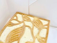 壹·杏仁慕斯配树莓-潮一不贰·法式甜品·生日蛋糕·西式简餐(外滩店)