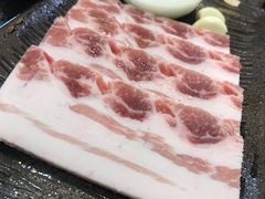 五花肉-草家酱蟹炭火烤肉店(珲春南路一店)