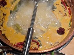 -洱火云南酸菜牛肉火锅(石景山当代商城店)