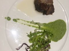 -大中华希尔顿酒店-念自助餐·嗨啤·小龙虾
