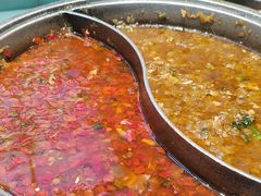 -阿瓦山寨·湘菜现炒·剁椒鱼头王(咸阳总店)