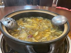 -菌之家·专业纯野生菌火锅·特色炒菌