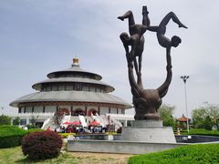 -吴桥杂技大世界