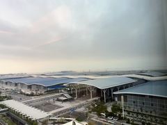 -深圳国际会展中心希尔顿酒店(前海华发冰雪世界店)