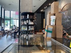 -星巴克臻选(惠州华贸天地1楼店)