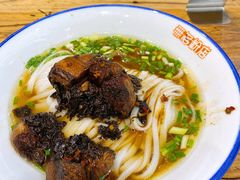 酸菜蒸肉粉-无名粉店(五一广场店)
