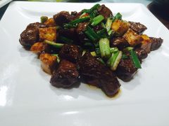 -新大咀港式茶餐厅(宝山万达店)