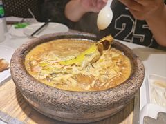 白洋淀石锅嘎鱼-小放牛炒菜馆(长安万达店)